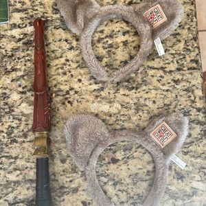 MagiQuest Black and Red Wand Quest Great Wolf Lodge ears